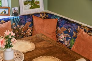 Breakfast room- click for photo gallery